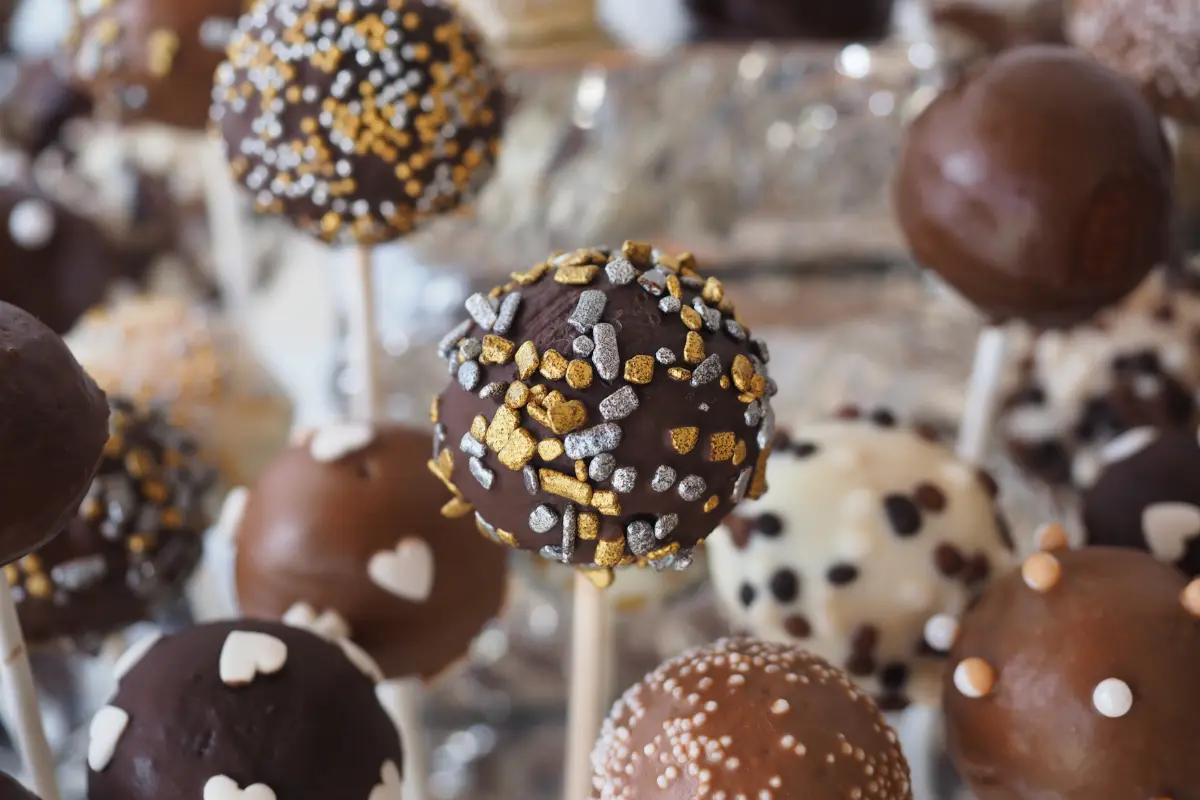 The Art of Making Starbucks Cake Pops