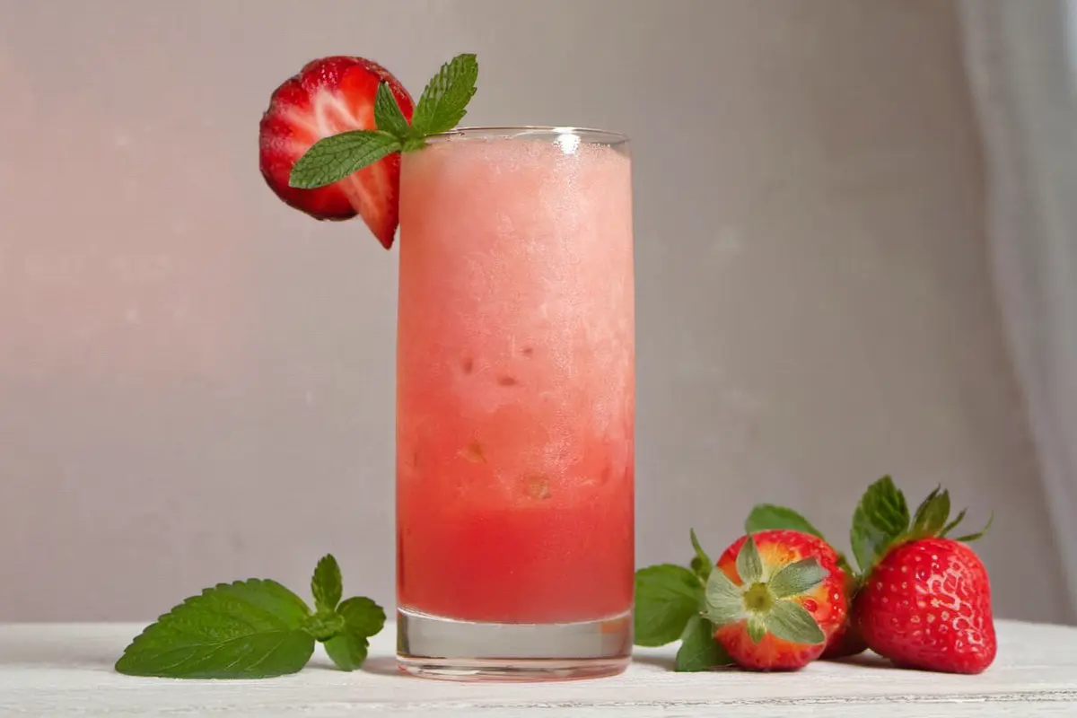 Strawberry Daiquiri Mocktail